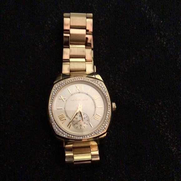MK Watch - Picture 2 of 3